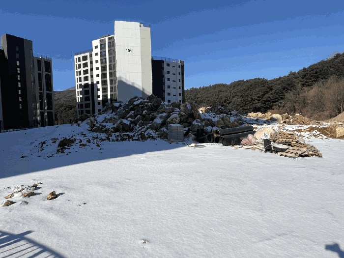 본건 내부 적재물 1
