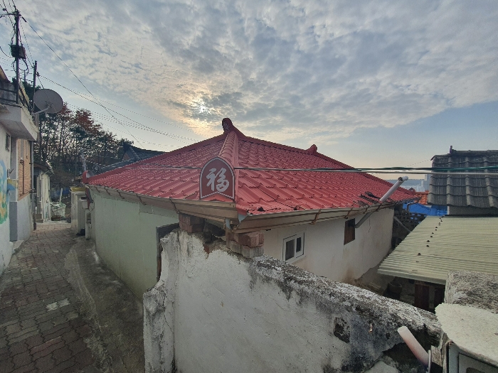 본건 후면