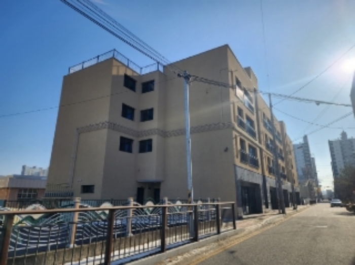 본건