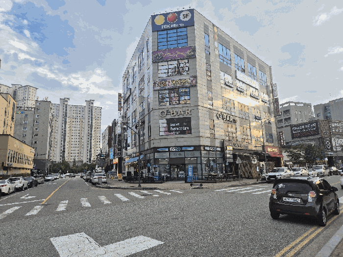 본건(1-가, 2-나) 외부 전경