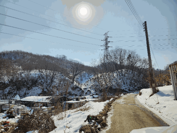 본건 기호(3) 내 송전철탑 전경