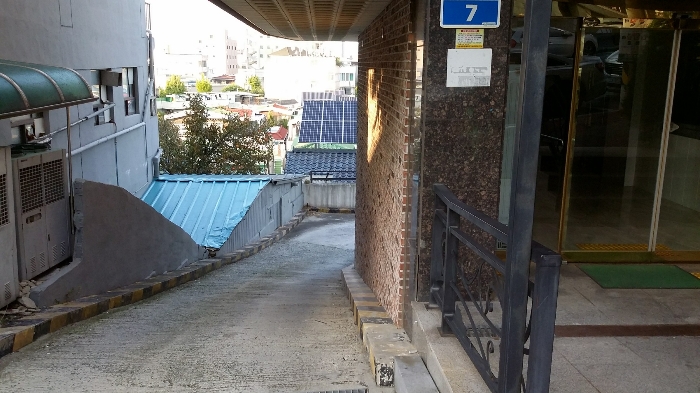 2022타경6409