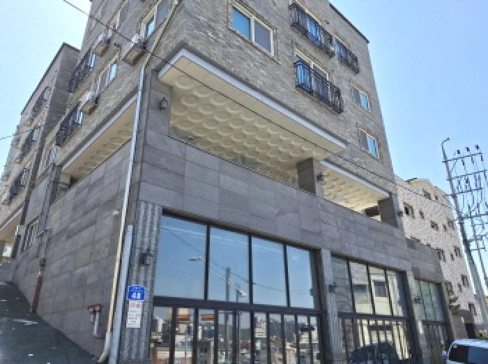 지1층 점포들 모습