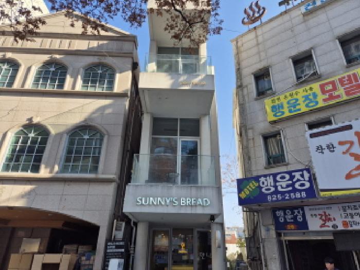 목록3 건물 전경