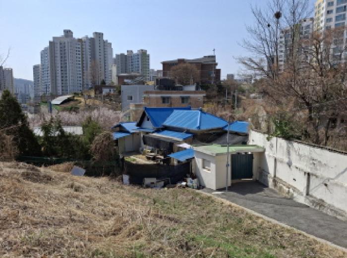 목록13 전경