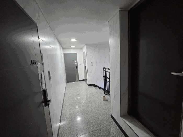 일련번호 2) 4층