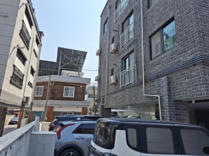 건물뒤쪽