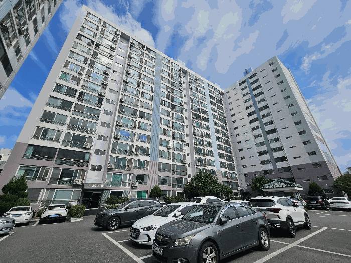303동 전경