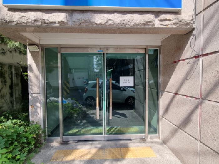 공동 출입구