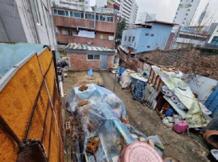 목록3 토지 내부 및 제시외 건물