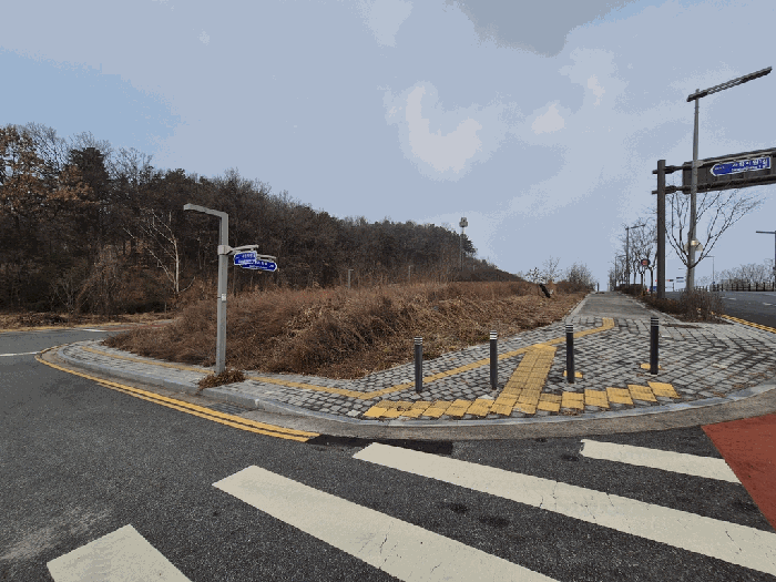 본건 전경(남동측에서 촬영)