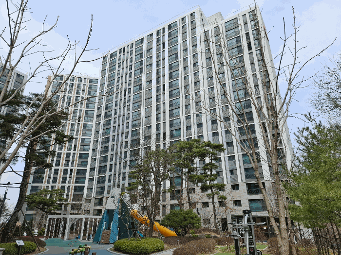 본건 동 전경