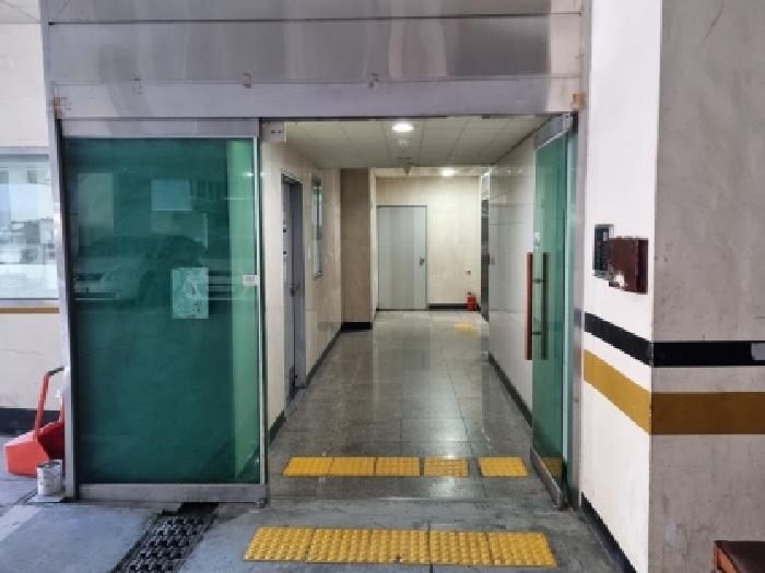 공동출입구