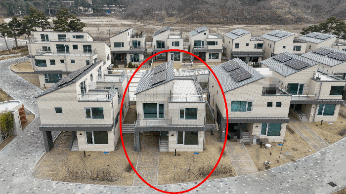 본건 항공경사사진