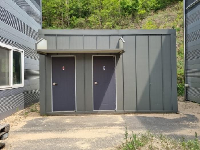 목록5 부속건물 화장실