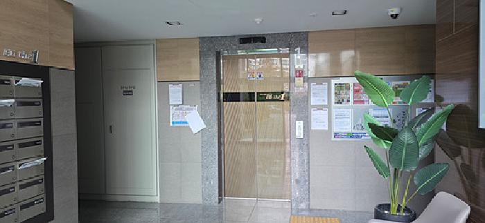 본 부동산 공용승강기 모습