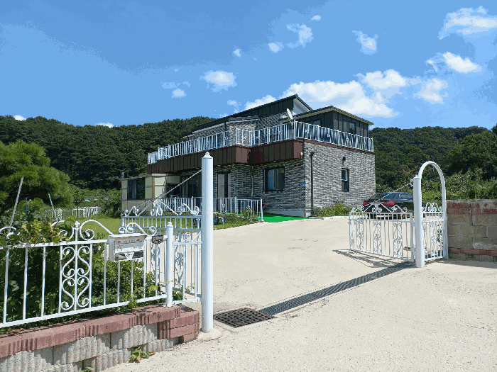 본건 전경 (서측에서 촬영)