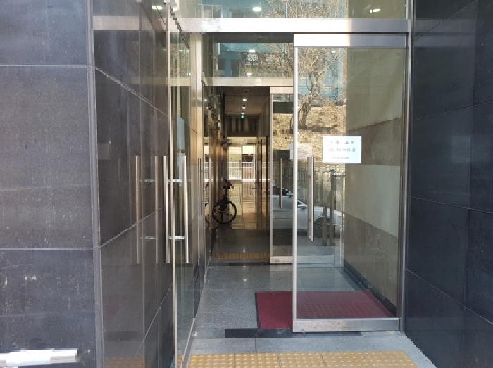 공동출입구(1)