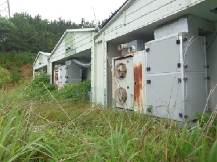 1021-6번지 4, 5, 6동호 남측에 설치된 제시외 항온항습기로 보이는 시설의
