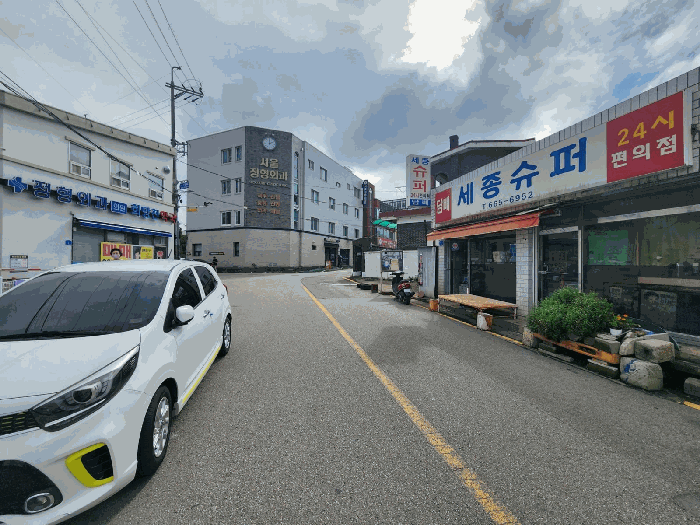 본건 동측 인근 도로 및 주변 전경 2