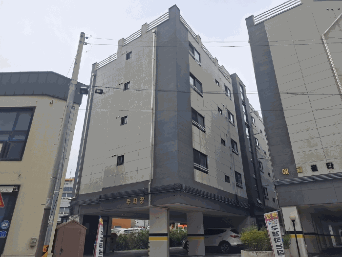 본건 소재 건물