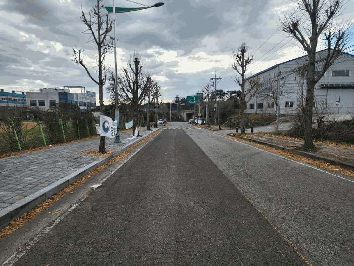본건 동측 인근 도로 및 주변 전경 2