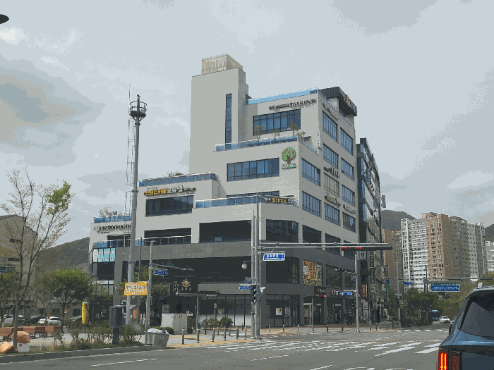 2025타경717