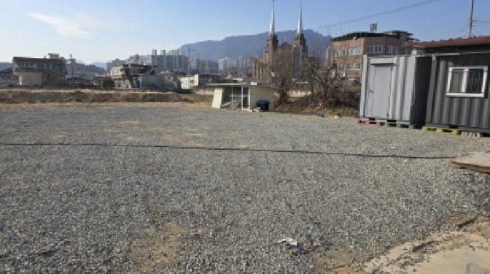 경북 칠곡군 북삼읍 인평리 429-4,429-5. 위 양 지상의 전경