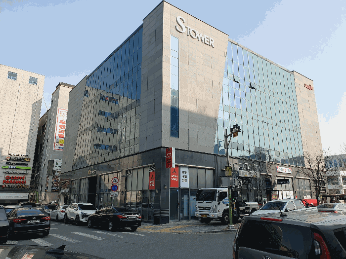 본건 남서측 전경