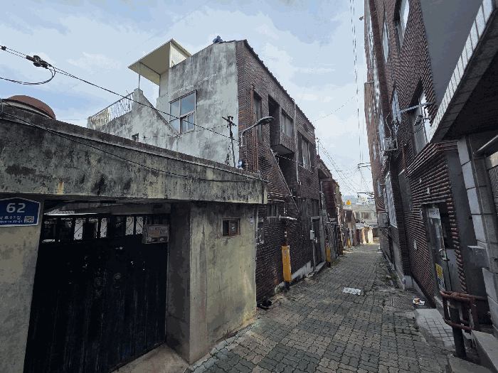 북서측에서 본 전경