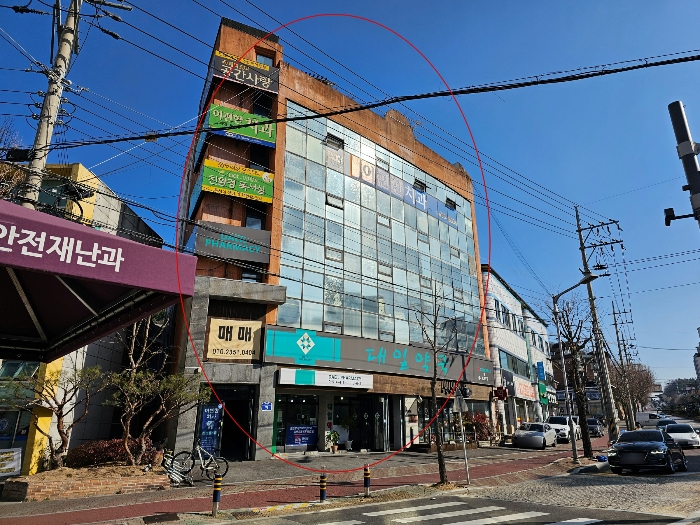 본건전경 (남서측에서 촬영)