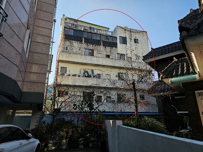 본건전경 (북동측에서 촬영)