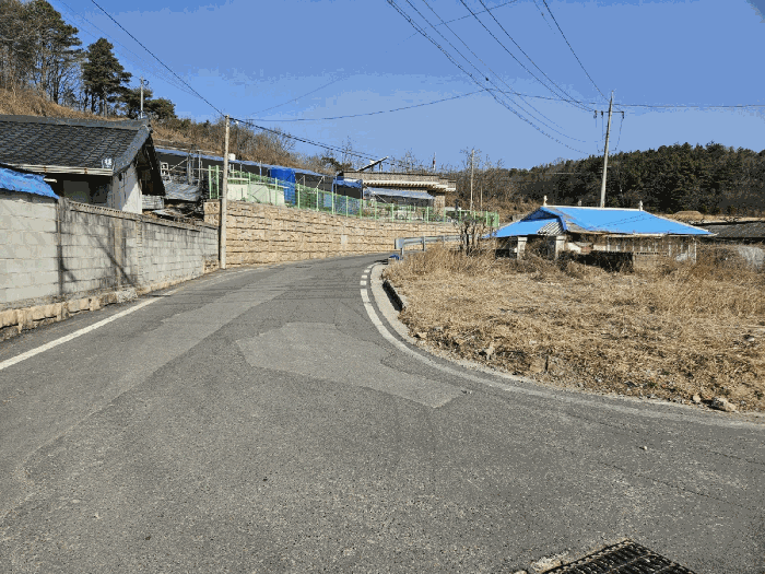기호(6,7)토지-현황 도로
(남측에서 촬영)