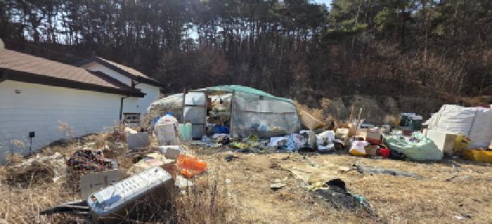 신동 567 및 주변, 제시외 시설물