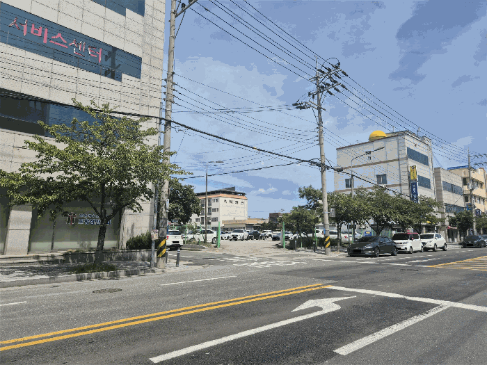 본건 전경(남서측에서 촬영)