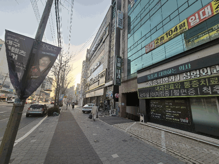 본건 및 부근 전경 (본건 북동측에서 촬영)