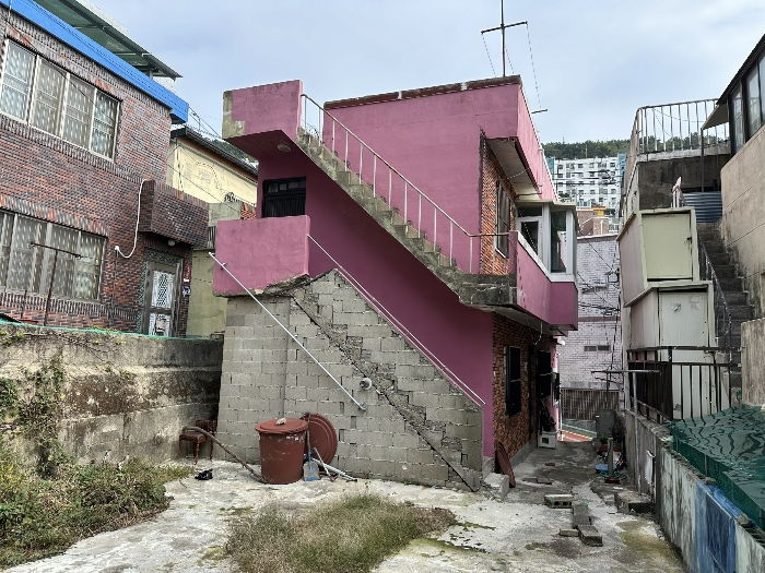 본건 (1,2) 전경 및 제시외건물