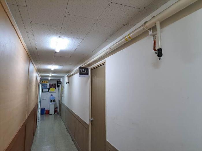 본건 403호 전경