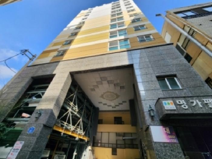 부산광역시 동래구 미남로 100-5, 5층 501호(온천동,명가팰리스)
건물전경