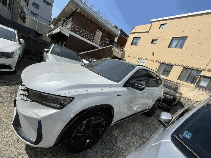 본건 좌측면 전경