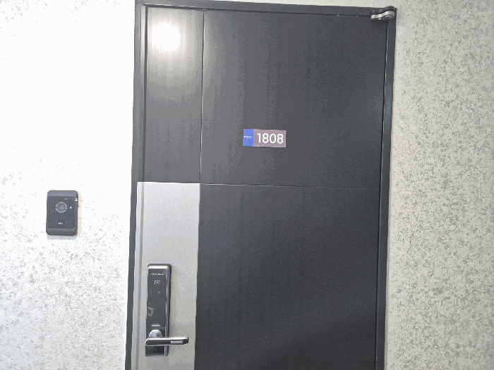대상물건 출입문