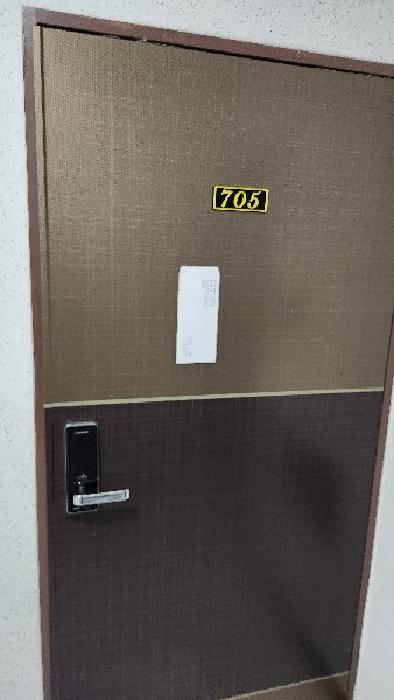 705호