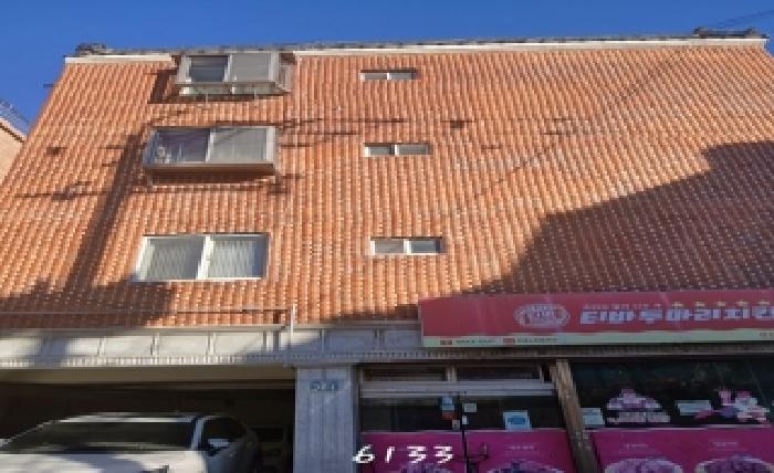본건 건물 전체 전경