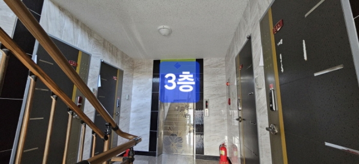본건 3층