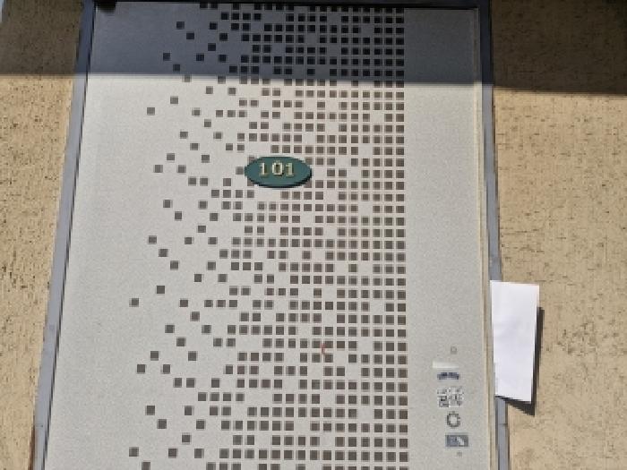 본건 101호 현황(폐문)
