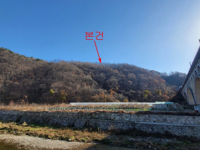 본건 및 주위전경(북측에서 촬영)