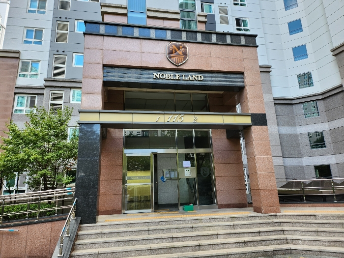 115동 1-2호라인 공동현관