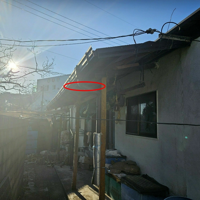 제시외건물(ㄹ)(북동측에서 촬영)
