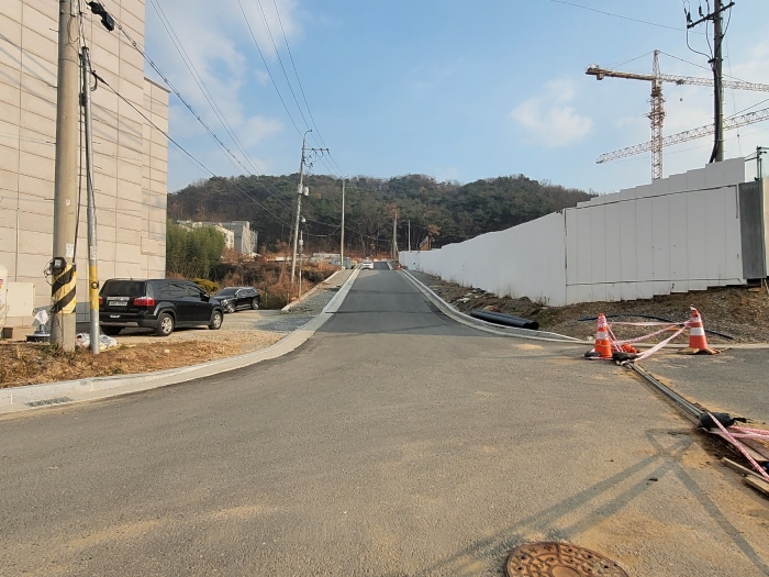 북동측 도로(평가제외)(북서측에서 촬영)
