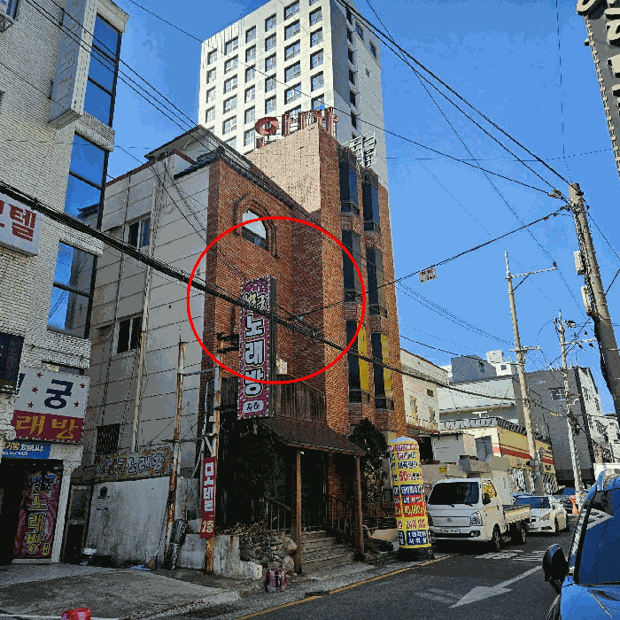 본건 전경(남동측에서 촬영)